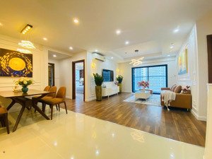 chủ nhà việt thiện chí cho thuê 3n2vs diamond gmc 135m, tầng đẹp, vào luôn, 22tr. lh 