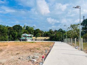 phân lô lê ngô cát đối diện trường nguyễn thị minh khai, cách đường chính 20m