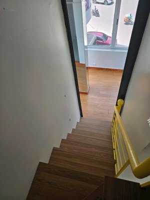 siêu phẩm mặt phố nguyễn trãi, 4,25 tỷ, 15 m2, t2: 25m2, 3 thoáng kinh doanh, vỉa hè rộng