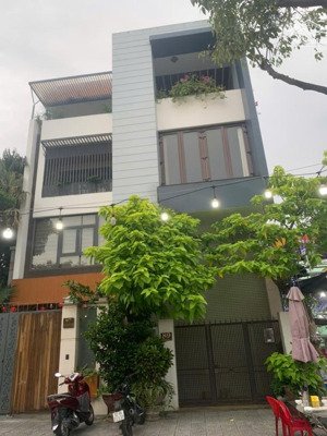 siêu hiếm nhà mặt tiền đường 30/4 vị trí vàng trung tâm đà nẵng dòng tiền sẵn có