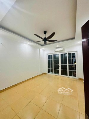 cho thuê nr tại quận thanh xuân,50m2x5,8pn,5wc,làm vp công ty,trung tâm tiếng anh, thẩm mỹ viện,...