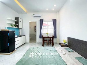 phòng mới khai trương, rộng 30m2 siêu thoáng ngay ung văn khiêm, bình thạnh gần hutech, gtvt