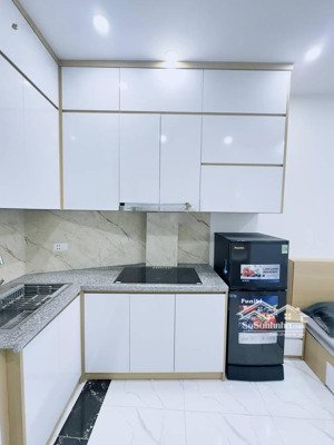 toà chdv xây mới - 6.5 tầng thang máy - 10pkk full nội thất - mặt ngõ thông - ô tô