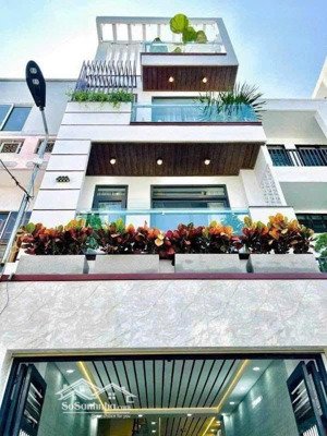 sổ hồng sẵn nhà phạm hùng, p.4, quận 8. gần công an q.8. dt:80m2 - nhà 4 lầu. mới 90% lh 