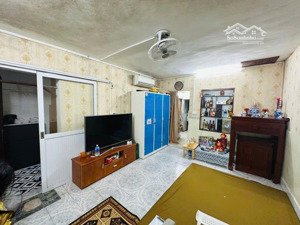 tập thể thành công, 50m2(21m2 sổ), 2 ngủ, 2 thoáng, 3.25 tỷ