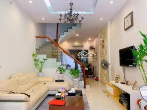 cho thuê nhà riêng nguyễn hữu thọ, 50m2 x 4.5 tầng, ngõ rộng ô tô đỗ cửa