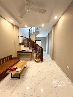 rẻ vô địch! bán gấp nhà 3 tầng gần bến xe yên nghĩa mới tinh-full nội thất. 2,8 tỷ.lh 