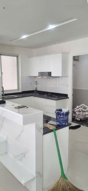 kẹt tiền bán gấp căn hộ 3pn 3wc full nội thất tại terra rosa. giá 3,2 tỷ, 138m2, bình chánh, hcm