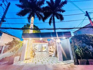 bán villa vườn view sông mt hẻm 1419 dt 138m2 giá 8tỷ600tr. duy nhất tại nhà bè. lh 