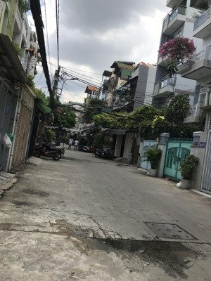 góc 2 mặt tiền cx bắc hải q10, dt 7x13m, trệt 1 lầu, kd tự do