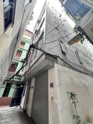 Ngõ 68 Cầu Giấy Lô góc 44m2 x 5T Ô tô cách 40m giá hơn 11 tỷ