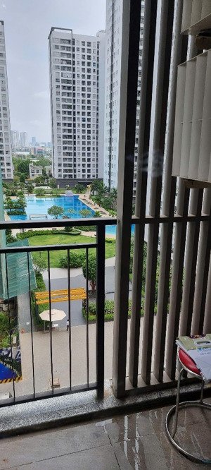bán gấp căn hộ sài gòn south residences 76m 2pn full nội thất view đẹp có ô xe 5.4 tỷ tl