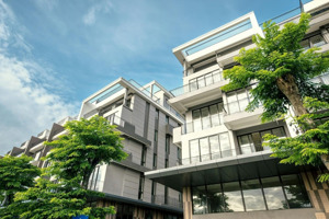 giá tốt bán nhanh, biệt thự view hồ trung tâm eco central park
