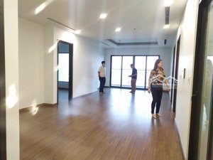 cho thuê căn hộ n04 udic complex, 3 phòng ngủ giá chỉ 17 triệu/tháng