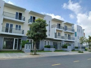 cho thuê shophouse tại dragon village, 7 triệu vnd, 105m2, 3pn, 4wc, q9, hcm