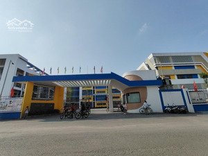 ngay cầu đông trù (ngọc thụy): vỉa hè ô tô tránh, kinh doanh 49m2 x 4 tầng, mặt tiền 4.4m 1x. tỷ