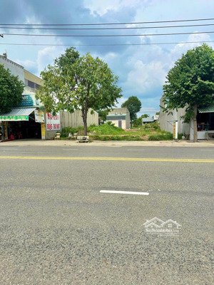 bán 150m2 đất đường dl14 buôn bán kinh doanh sầm uất, mỹ phước 3, bến cát, bình dương giá 3tỷ750