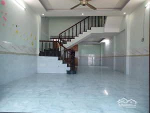 chính chủ cần bán nhà phố đẹp tại tân bình phường dĩ an tp. hồ chí minh, vị trí siêu đẹp