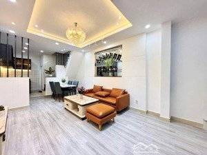 nhà mới full nội thất gần sân bay trệt lầu 2pn 2wc giá 14 triệu bớt lộc