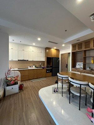 bán căn hộ spremium 5,4 tỷ, 84m2, 3pn, 2wc, giá cực tốt