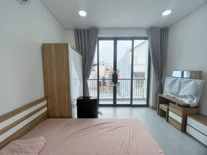 new 100% - thang máy - máy giặt riêng - gần cầu công lý