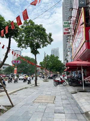 bán nhà 5 tầng quận hai bà trưng dt 50m2, mt 4.1m kinh doanh ô đỗ ngày đêm giá chỉ 12tỷ hot