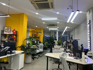 cho thuê sàn văn phòng lầu 3, diện tích 100m2