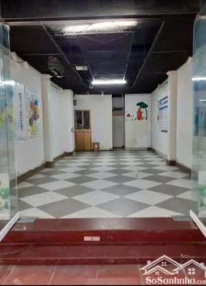 cho thuê nhà làm văn phòng hoặc cửa hàng tầng 1 tại phường trung văn, nam từ liêm