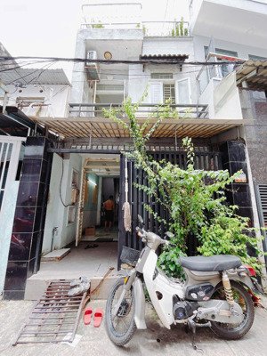 bán nhà hẻm 4m, đường số 10 phường tân quy, quận 7 giá: 5.5 tỷ