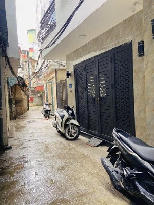 nhà đẹp trần cung từ liêm 7 tầng thang máy,dt40m mt 3.6m full nội thất, ngõ rộng thoáng 50m ra phố