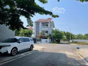 vip! bán tòa căn hộ 6 tầng lô góc 165m2 - 17,99 tỷ - khu đô thị fpt q. ngũ hành sơn