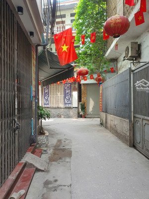 bán nhà lô góc phố bùi xương trạch, 5 tầng, nhà đẹp, giá 9.9 tỷ