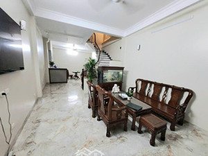 ai nhanh hơn. bán nhà việt hưng, 50m2, có nhỉnh 8 tỷ, ô tô ngủ nhà, chủ xây tâm huyết