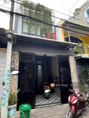 nhà phố dt 69,2m2 hẻm xe hơi p. tam bình, tp. thủ đức giá còn thương lượng