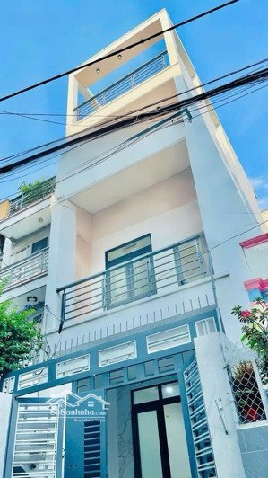 chỉ 2 tỷ 550 sở hữu ngay nhà mặt tiền phạm văn hai, tân bình, dt 64m2 , hđ thuê 25/tháng !