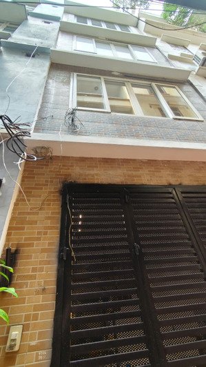 bán nhà hồ tùng mậu -cầu giấy 32m2 x5 tầng, đủ công năng full nội thất, 50m ra ô tô tránh giá 7tỷ7.