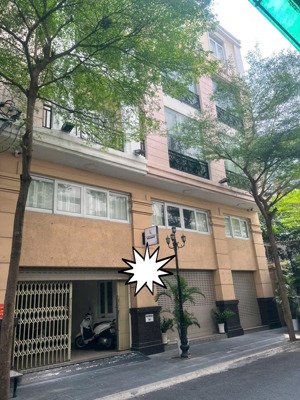 bán nhà vip 5 tầng nguyễn văn trỗi