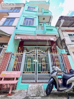 BÁN NHÀ 2LẦU, 2 MẶT TIỀN Hẻm (trước-sau), Hẻm 24 Võ Thị Sáu (gần Bến Ninh Kiều)
