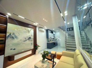 bán nhà khương trung - nhà 2 mặt thoáng - cực hiếm trong tầm giá - full nội thất chỉ việc vào ở