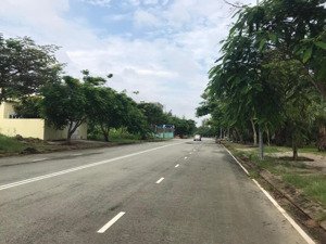 nền biệt thự sổ hồng kdc cảng sài gòn, px n.bè, 240m2, đg 25m, giá 60tr/m2 bao sang sổ 