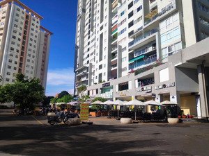 hot * cho thuê căn hộ shophouse 2 tầng thương mại 300m2 view bờ hồ phoenix vũng tàu