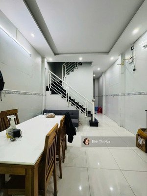 chỉ 3,5 tỷ nhà 2 tầng kiên cố đẹp dòng tiền 7tr/tháng, dương đình hội, phước long b