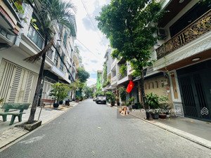 nhà đẹp 4 lầu "có thang máy" - mặt tiền nội bộ đường bàu cát 1 - khu sang - dt 4x14m - giá 14 tỷ tl