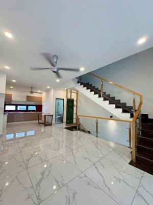 chủ gửi bán căn nhà phố saigon mystery villas quận 2, 5x20m, 26.5 tỷ bao thuế phí lh 