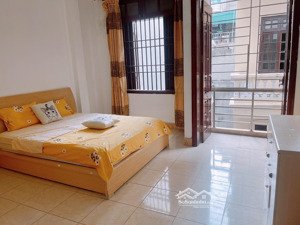 cho thuê phòng trọ siêu hot 2,5 triệu, 30m2 tại 553 giải phóng, đống đa, hà nội