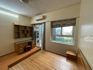 tôi cần bán căn hộ bộ kế hoạch- đầu tư, quan hoa 105m2, 3 ngủ, 6,75 tỷ nhà đẹp.