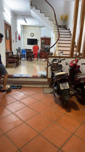 chính chủ bán nhà ngõ 203 kim ngưu 52m 4 tầng 1 tum 11.8 tỷ