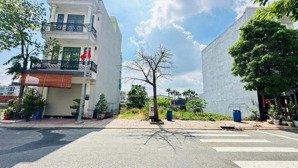 bán gấp lô đất đẹp 85m2, 100m2 shr mặt tiền quốc lộ 50 trong kdc bình hưng