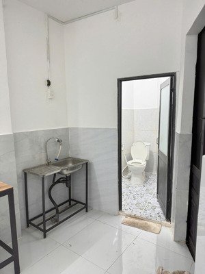 nhà 1t3l 7p thu nhập 21tr xe hơi đg 8 tăng nhơn phú, kề chợ lê văn việt, quận 9, dt 50m²/6.15tỷ.