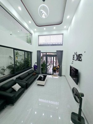 bán nhà đẹp 4 tầng 137m2, xe oto ngủ nhà, đường 359 phước long b, giá tốt 12 tỷ